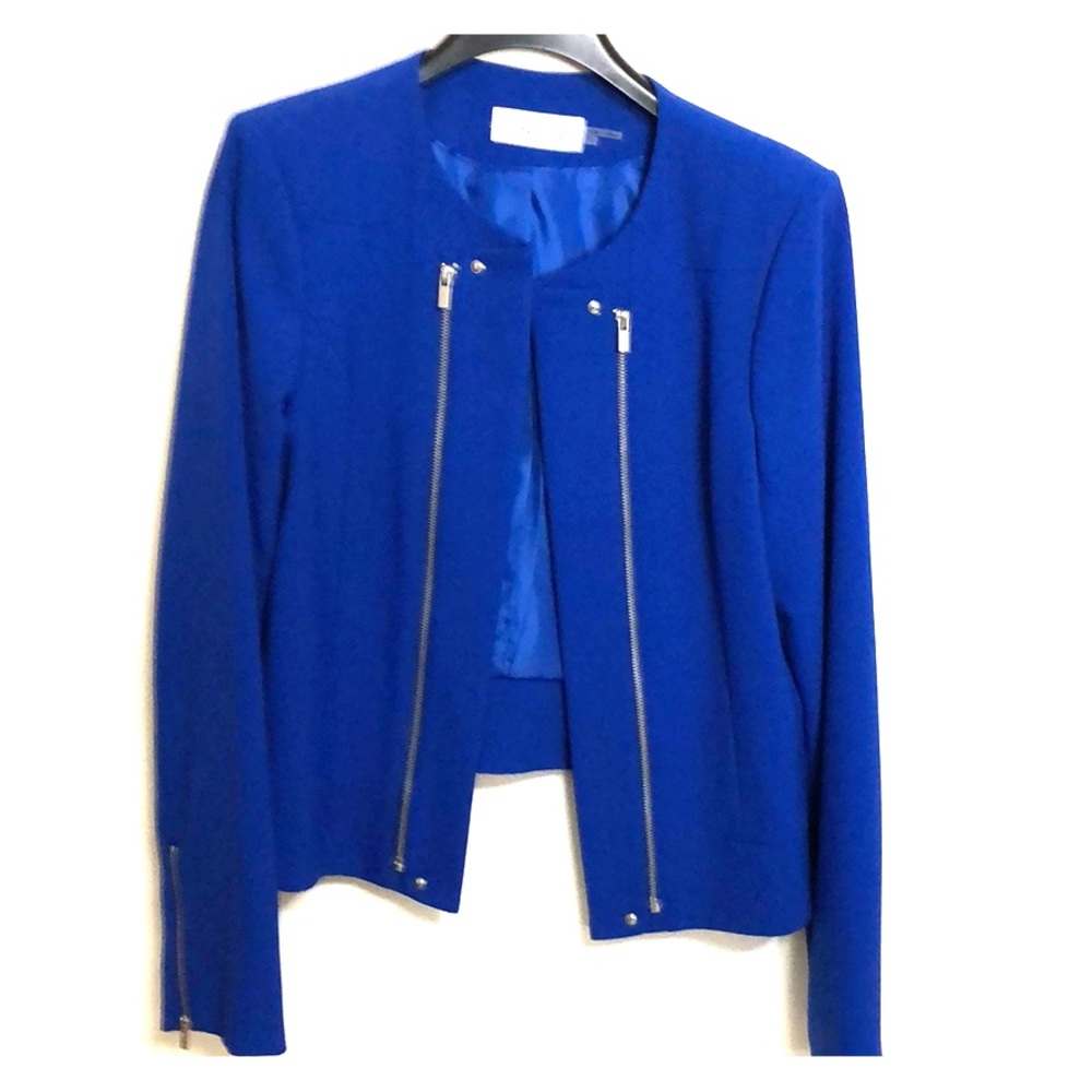 Cropped Calvin Klein zippered blazer